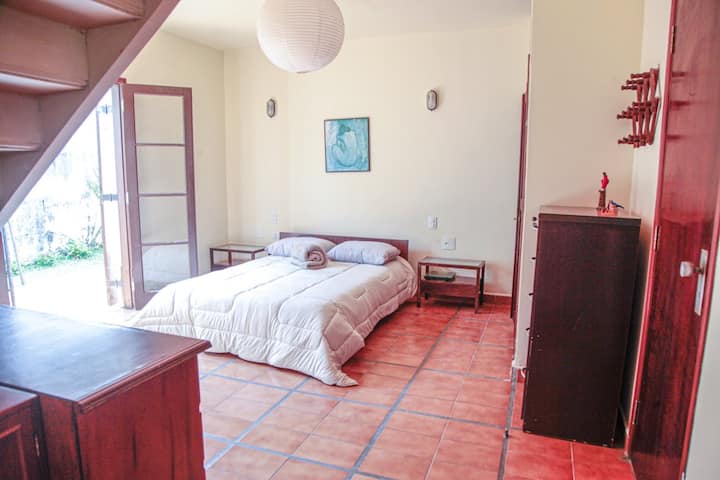 غرفة مشتركة