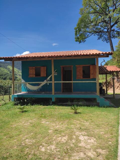 HOUSE WITH NATURAL POOL AT THE HEADBOARD OF SANA