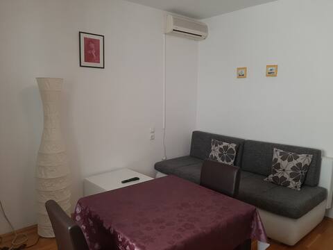Top Airbnb: Apartment Donadic S. Caska, Novalja in Caska