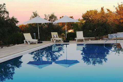 LuxeView-3Bed-Garden-home|High-Wi-Fi/3km- to Beach