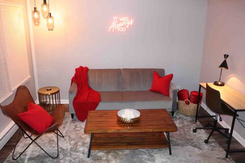 Cozy Townhome w/ King Beds_Fast WIFI_Hiking_Kayak