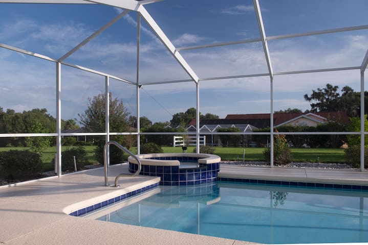Great golf villa with private pool
