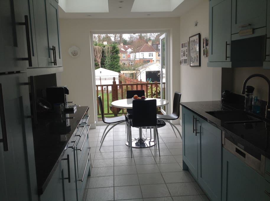 Kitchen diner