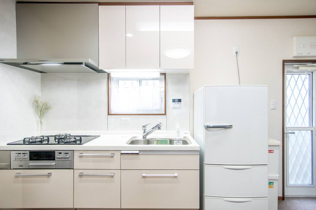 Private kitchen! You can use all kinds of kitchen utensils here