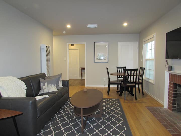 Spacious One Bedroom Home Near San Francisco - El Cerrito, CA