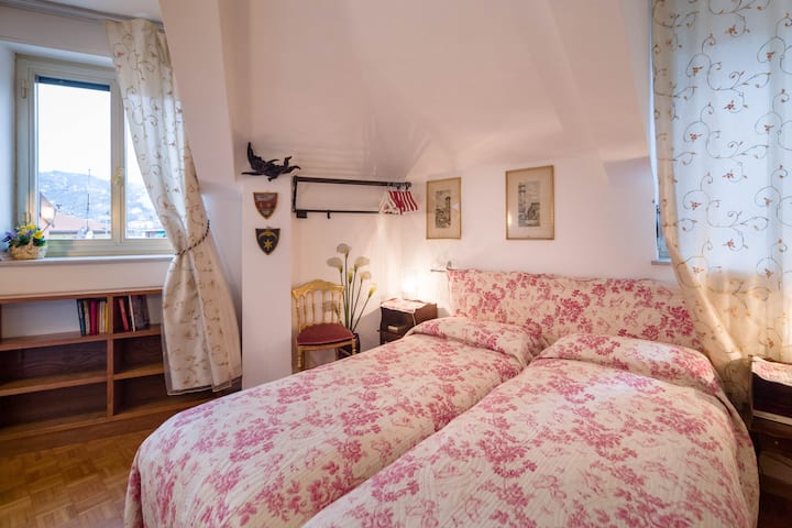 غرفة النوم 2