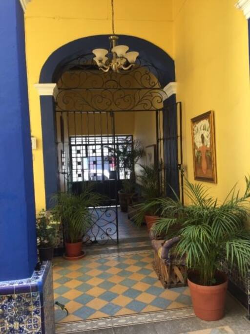 Colonial Charm