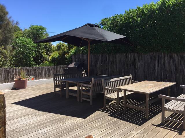 Retro 1950’s House in Barwon Heads gallery image 5