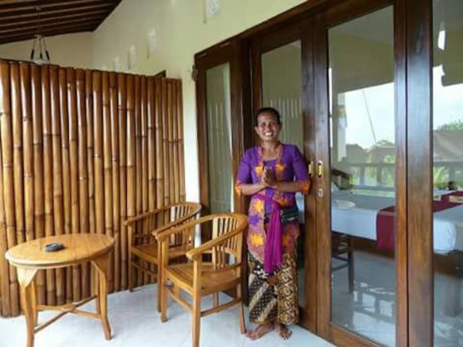 Ms. wayan host and owner pondok merta house