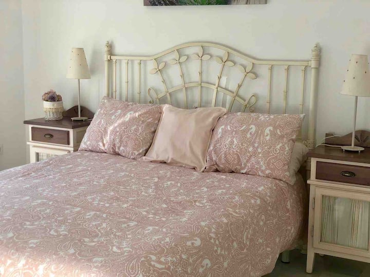 غرفة النوم 2