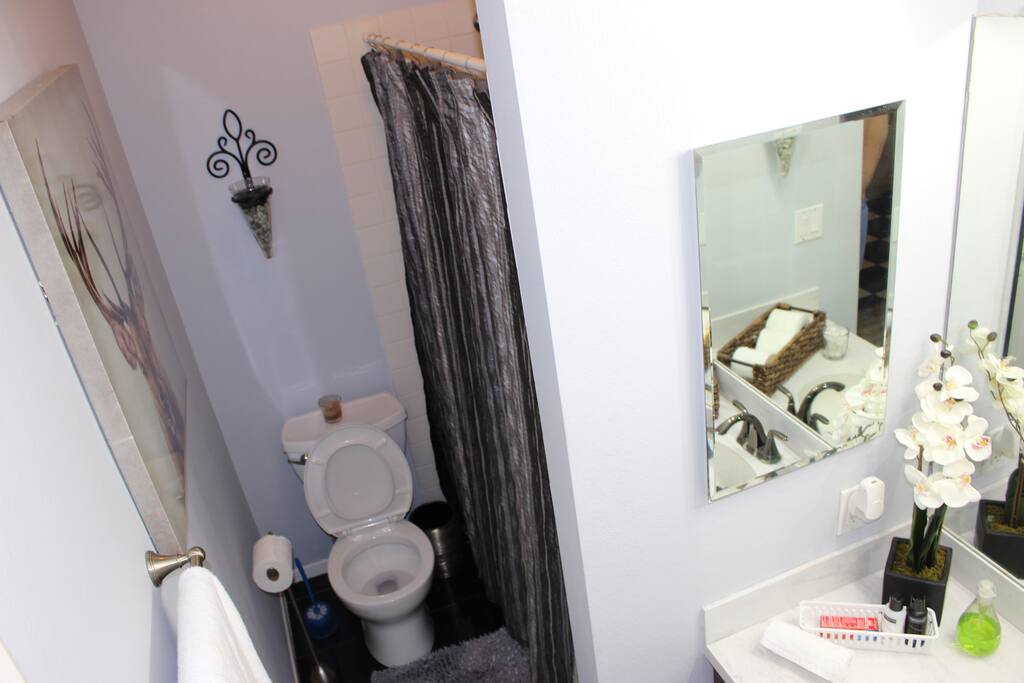 Bathroom #2