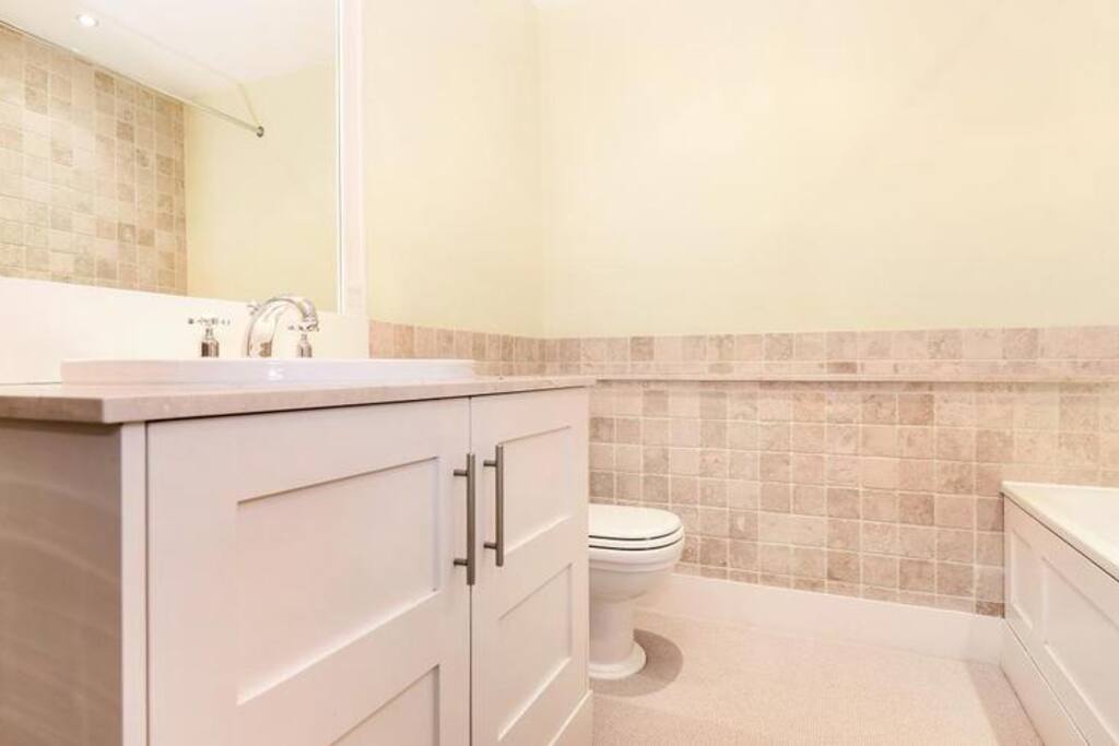 Family bathroom