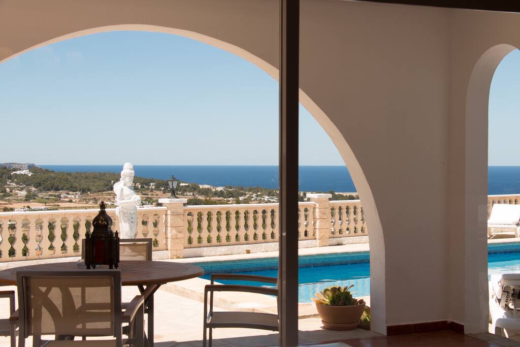 Las vistas desde el sofá del salón comedor