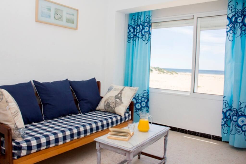 SALÓN-COMEDOR APARTAMENTO 2 DORMITORIOS VISTAS AL MAR
