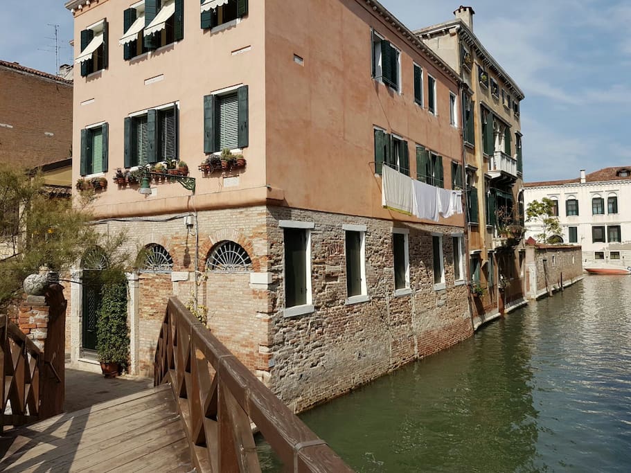 view of the palace