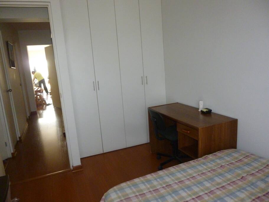Escritorio y Closet