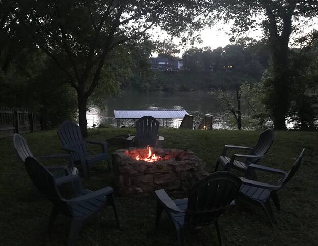 Nashville Riverfront gallery image 3