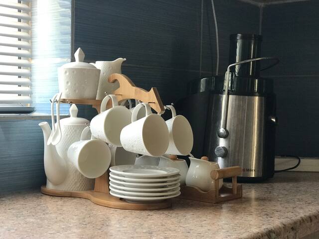 LA VENDELA gallery image 5