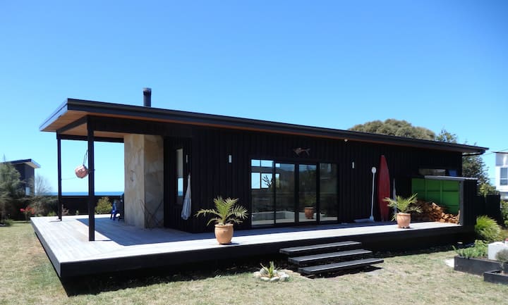 Sheoakes Beach House- East Coast Tas