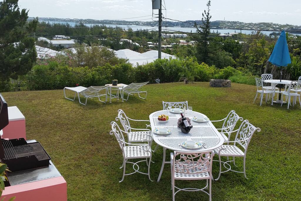 Front Lawn & Party area