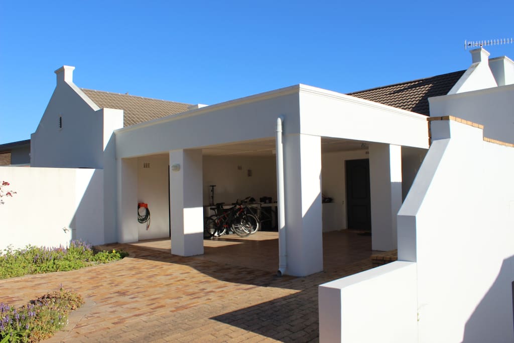 Front entrance to house