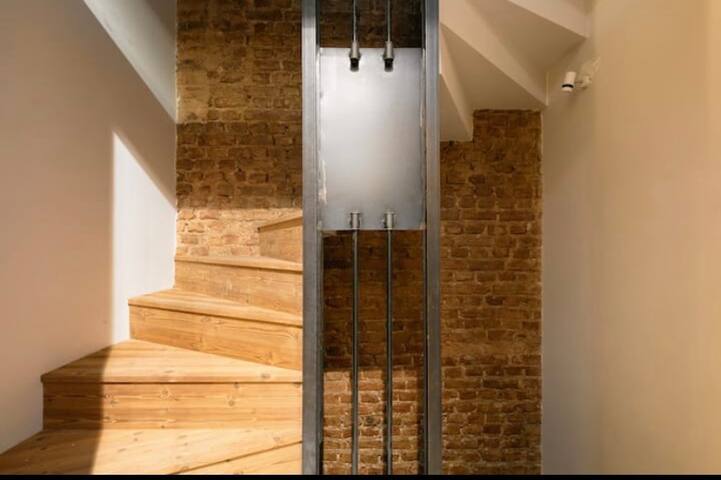 Crimean Church 1&2 Flats gallery image 3