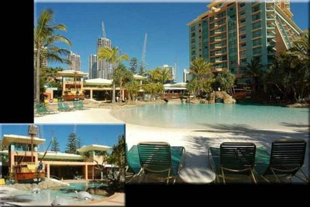 POOL WITH BEACH