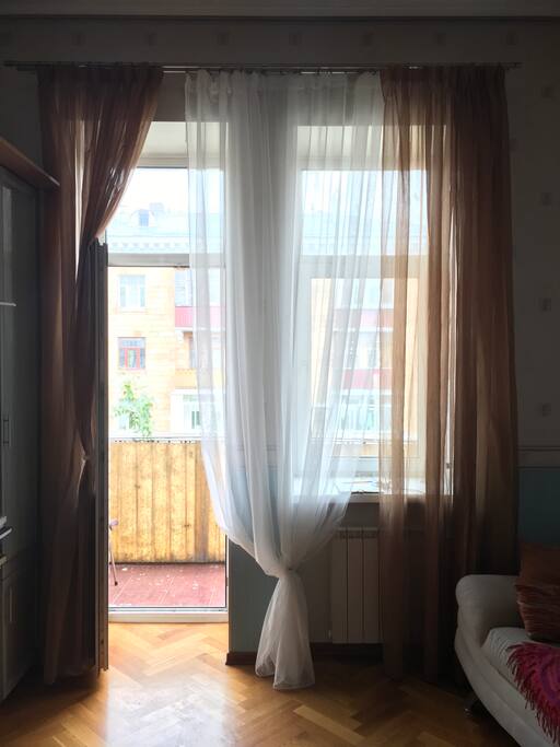 Balcony: nice view to the area center