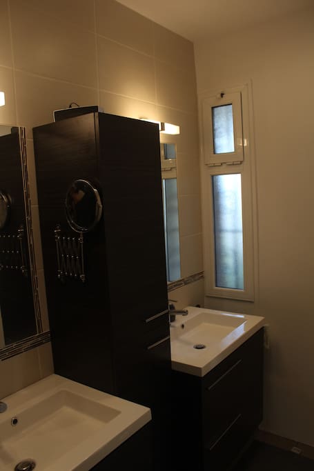 Salle de bain n°1