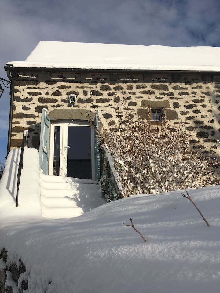 La Bergerie in the heart of Cantal in Coltines