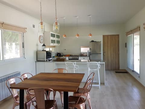 Top Airbnb: The Birdhouse in Partido De San Pedro