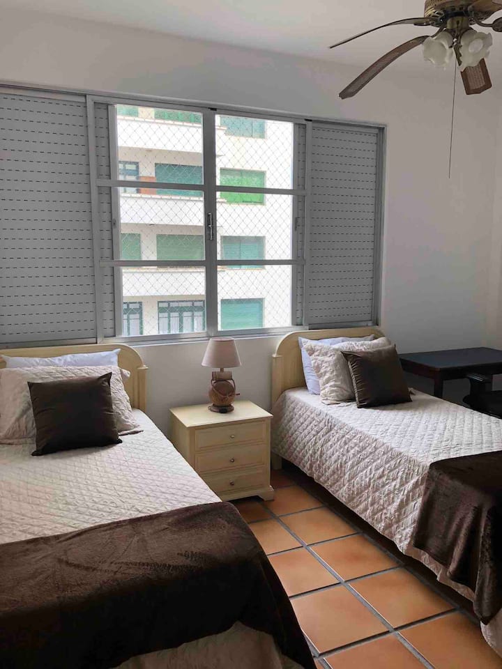 غرفة النوم 1