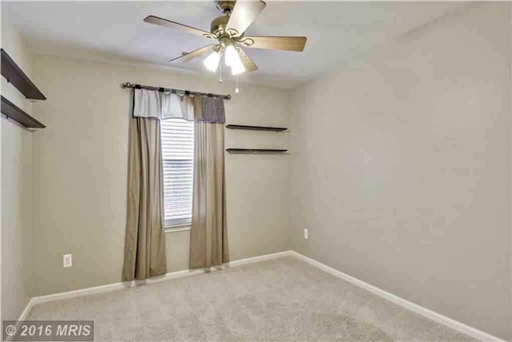 Spare Bedroom (now furnished with bed)