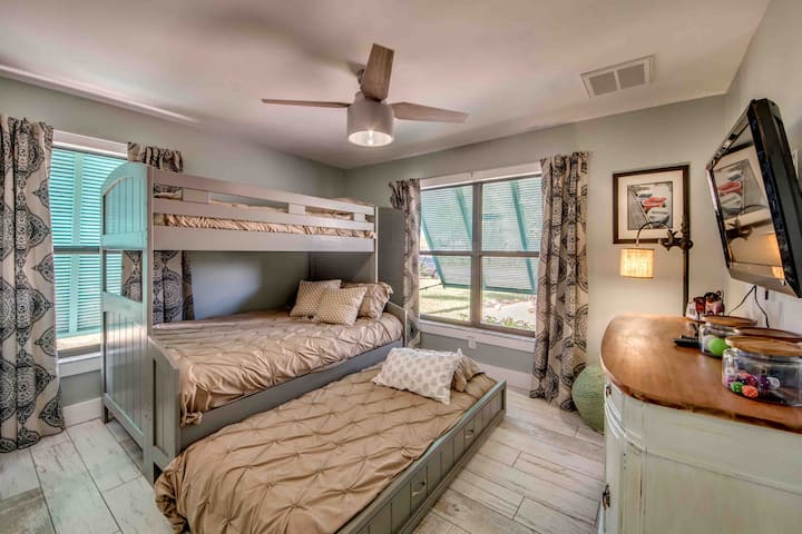 twin over Full with twin trundle