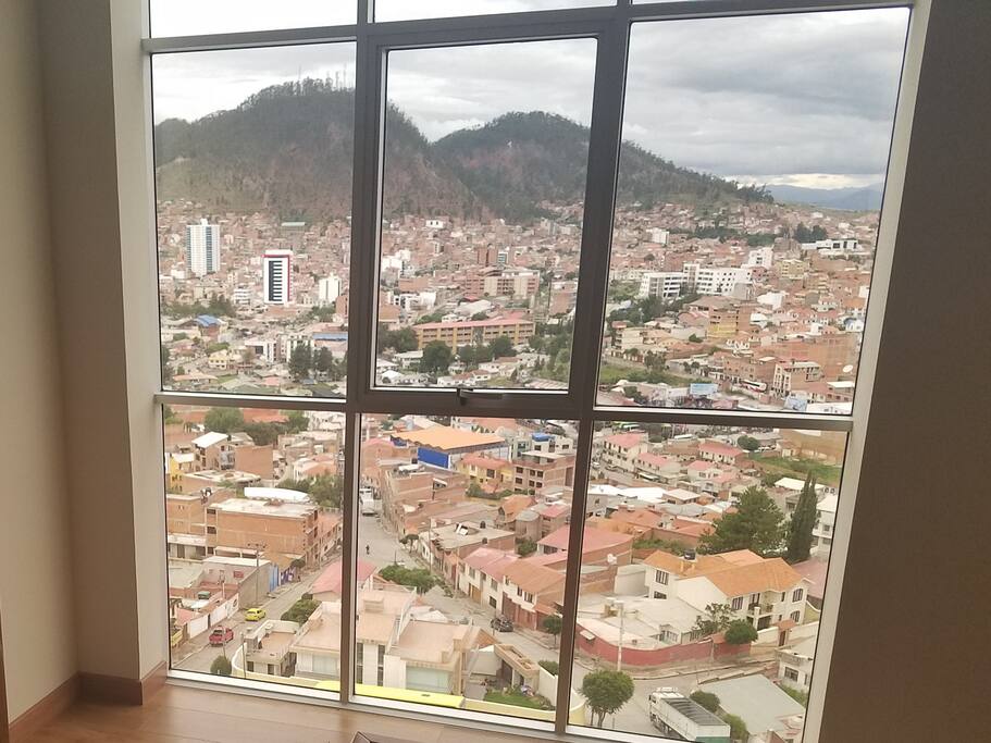 Vista Diurna de la Ciudad