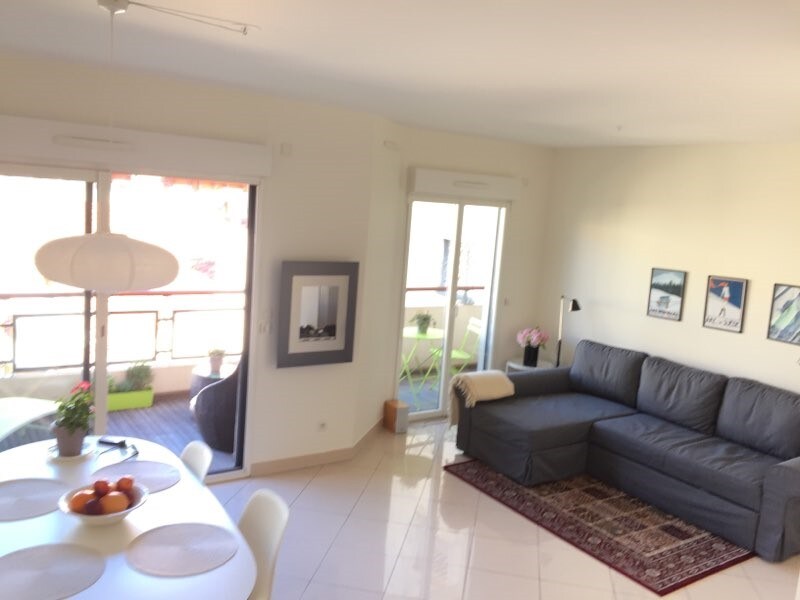 Successful Airbnb property: Top floor apartment in the heart of Nice in Jean Médecin