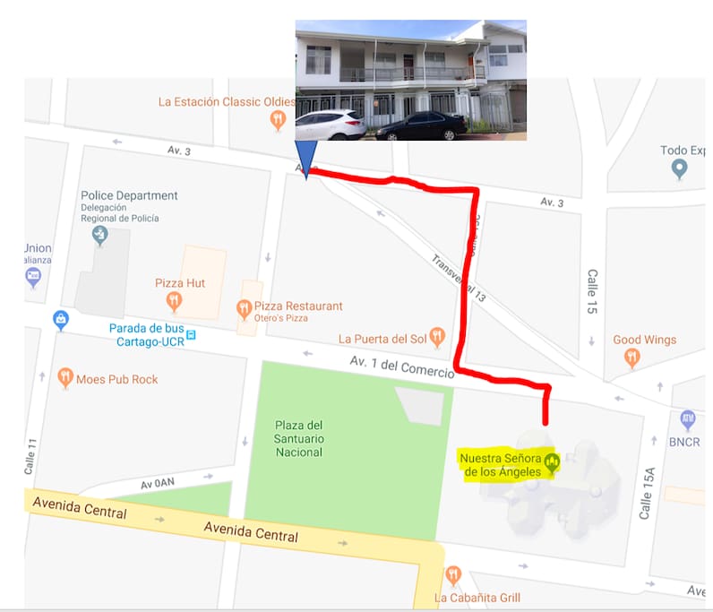 From the Basilica de los Angeles Church, one block north and one block west you'll find de apartment building, soon after the beginning of the bulevard. The location is right downtown Cartago, close to great restaurants, Banks and landmarks.