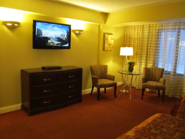 2bdm2bth Condo H Jockey Club Strip Front, Bellagio gallery image 5