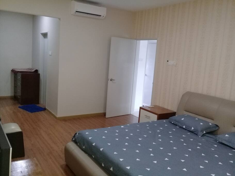Master bedroom