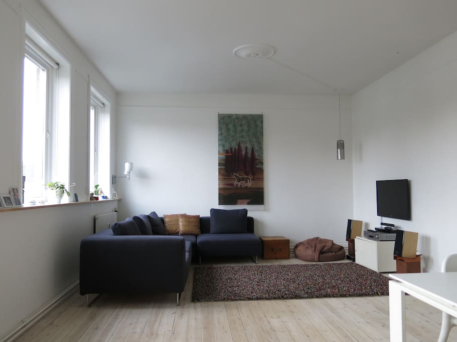 Living space, main floor