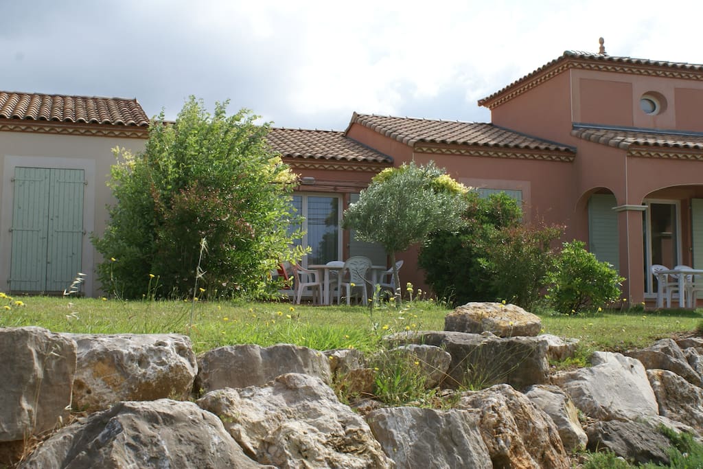 Votre villa côté terrasse