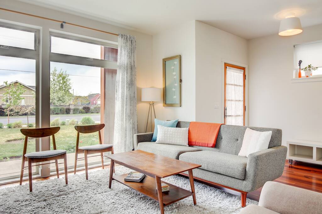 Living Room with street view