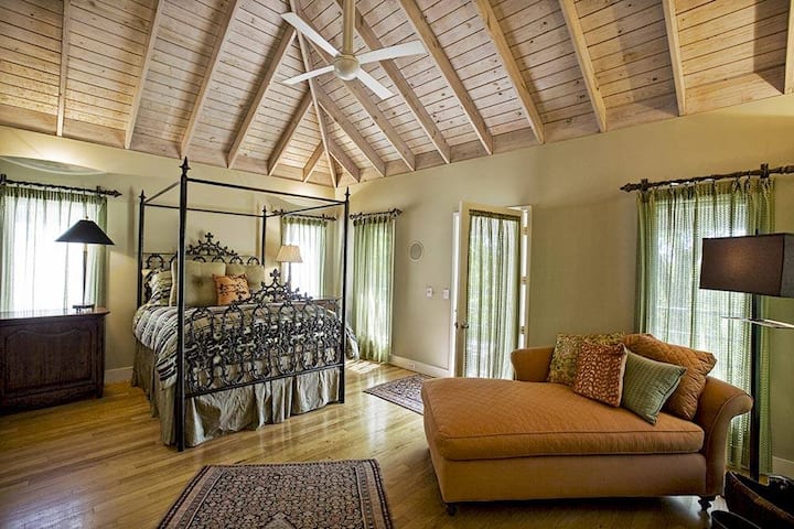 Dormitorio de invitados 1 (principal)