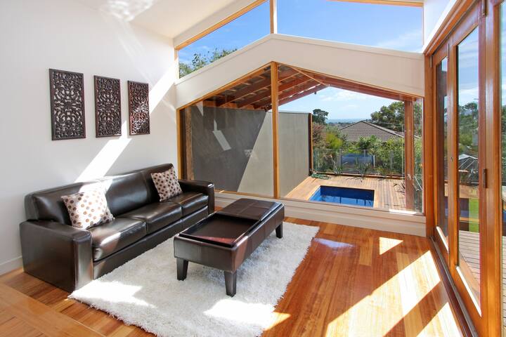 Seaside Getaway Dromana – Perfect for Families gallery image 3