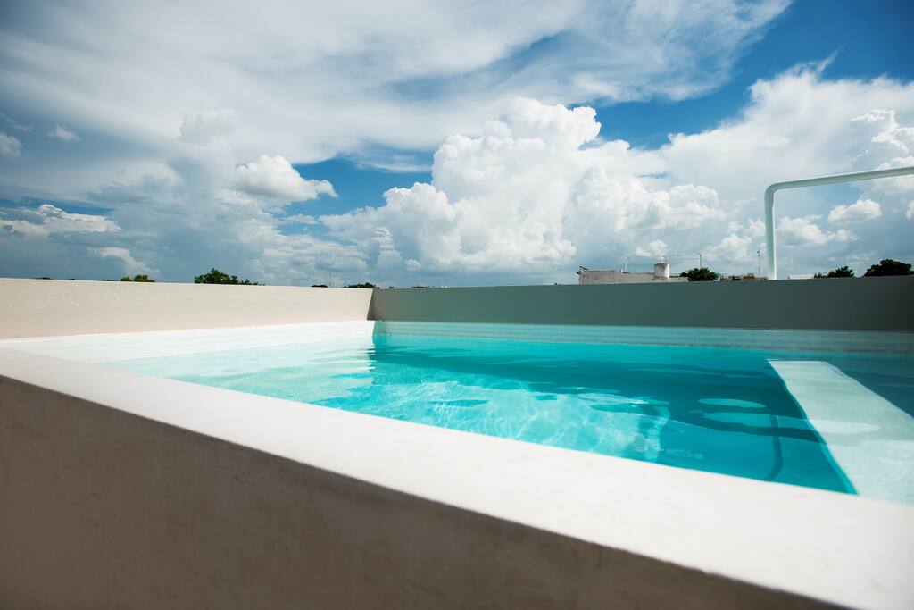 pool in the roof terrace