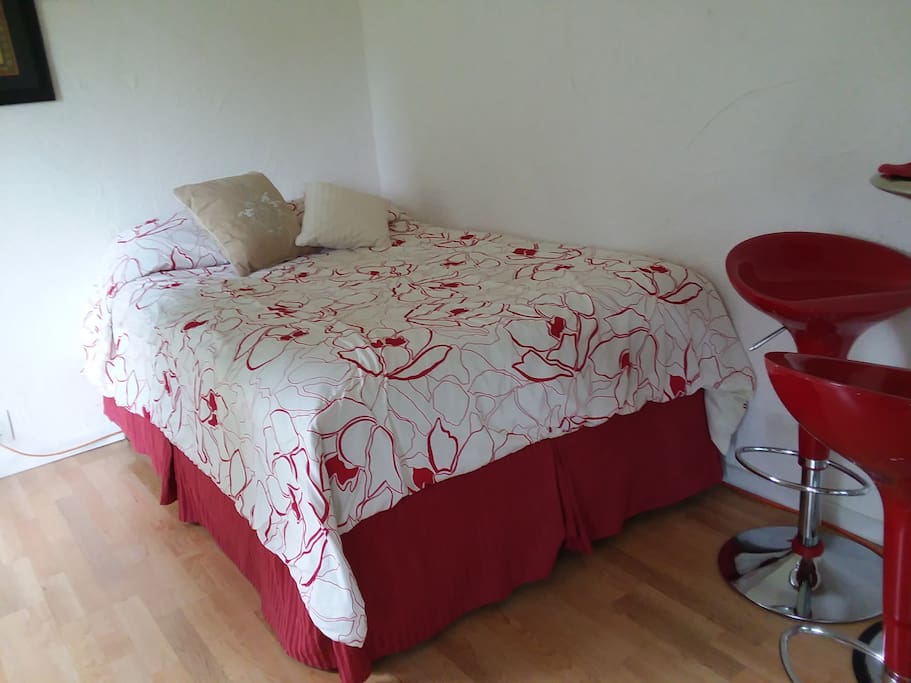 A very comfy double bed awaits you.