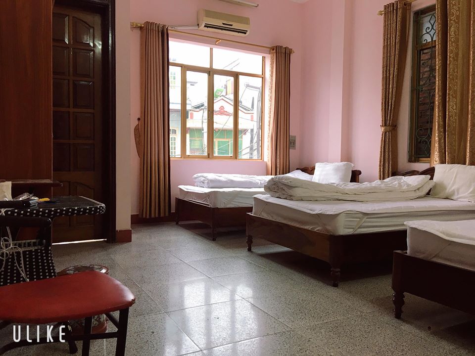 Tripple bedroom at front