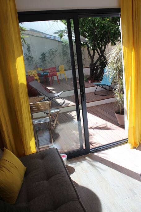 chambre RdeC avec accès terrasse