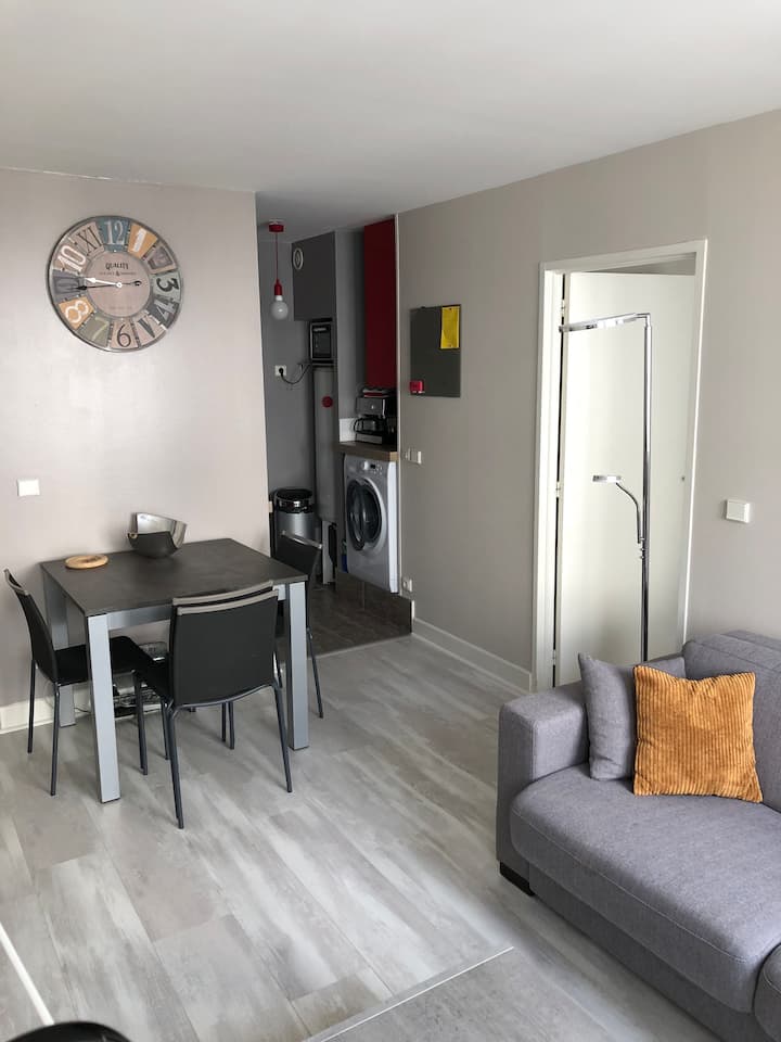 T2 with La Rochelle Parking Apartments for Rent in La Rochelle