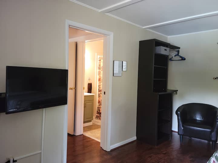 2 Bedroom Cottage-green Haven Resort-lake George - Lake George, NY